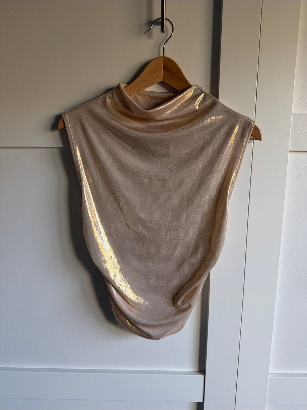 Anthropologie Maeve Metallic Sleeveless Mock Neck shirt - Champagne Gold xs